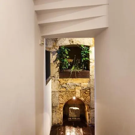 Apartment Old Stables Chiado Lisbon