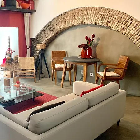 Old Stables Chiado Apartment
