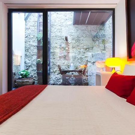 Lejlighed Old Stables Chiado - 1 Bedroom In The Red Heart Of *