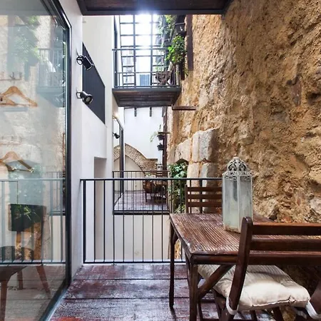 Lejlighed Old Stables Chiado - 1 Bedroom In The Red Heart Of *