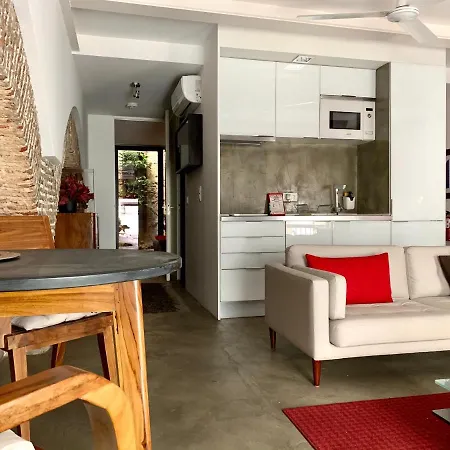 Lejlighed Old Stables Chiado - 1 Bedroom In The Red Heart Of