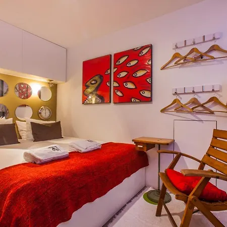 Old Stables Chiado 公寓